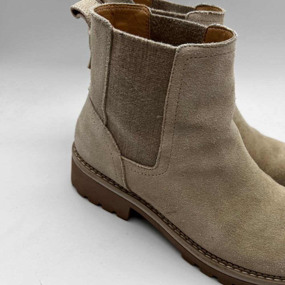 Crown Vintage Light Tan Suede Pull On Chelsea Boots Size 8 - Picture 2 of 8